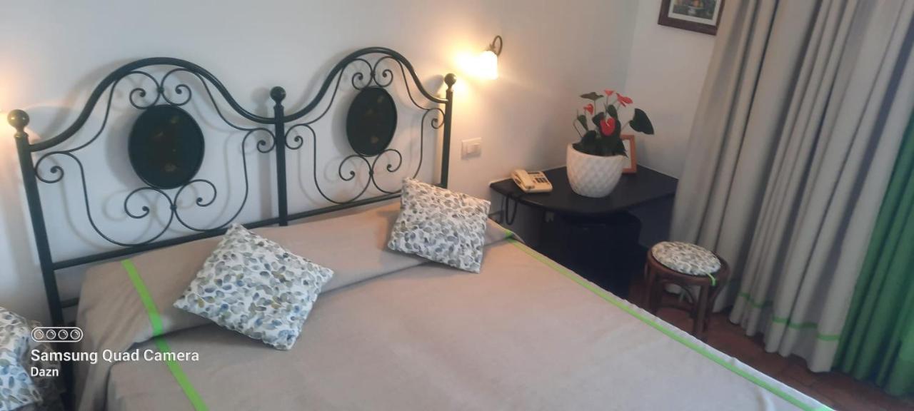 Hotel La Giada Del Mesco Levanto Bagian luar foto
