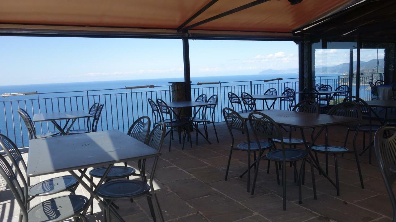 Hotel La Giada Del Mesco Levanto Bagian luar foto