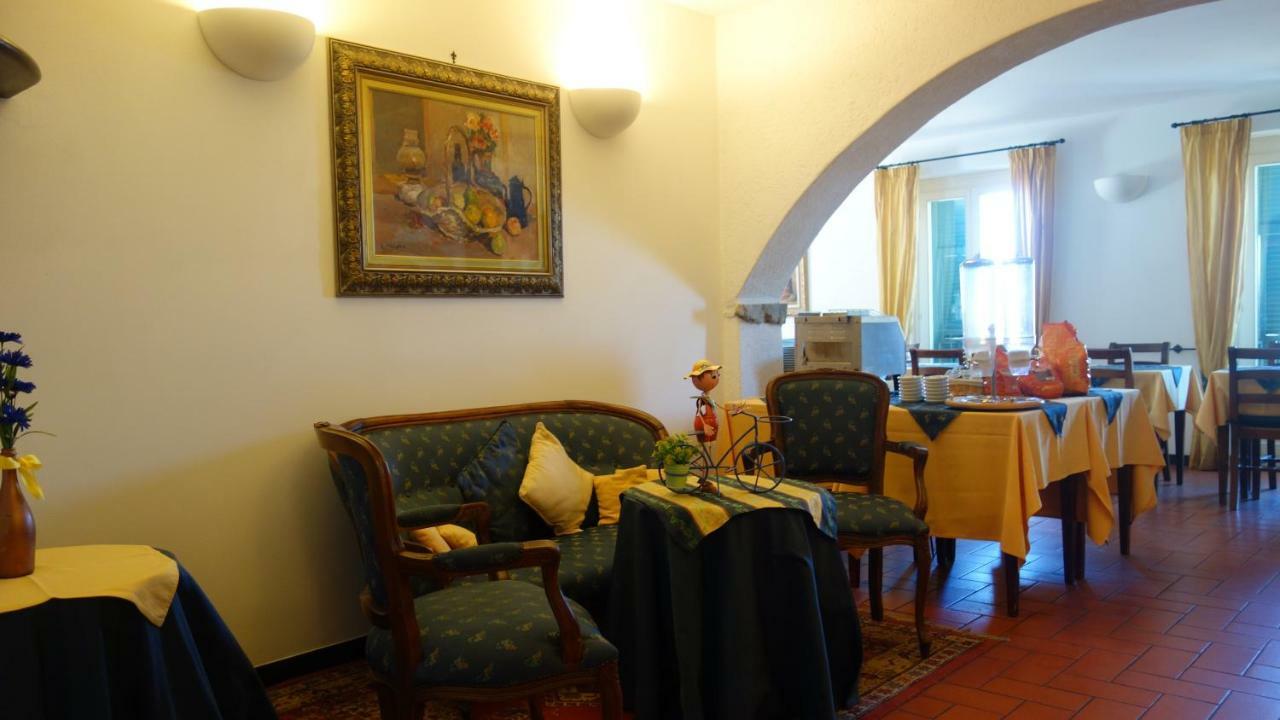 Hotel La Giada Del Mesco Levanto Bagian luar foto